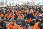حضور دسته جمعی مدیر کل و کارکنان اداره کل راهداری و حمل و نقل جاده ای استان کرمان در نماز جمعه