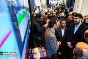 ببینید | بازدید وزیر راه و شهرسازی از ششمین نمایشگاه حمل و نقل ، لجستیک و صنایع وابسته (2)