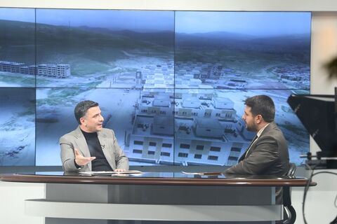 بهرهبرداری از ۱۰۰ کیلومتر راههای آذربایجان غربی / ۴۵۰ واحد نهضت ملی مسکن در آذربایجان غربی آماده تحویل به متقاضیان است دکتر حمزه لو