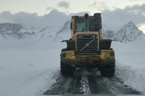 تمامی راههای روستایی لرستان بازگشایی شد عملیات برفروبی