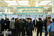ببینید | برپایی میز ارتباطات مردمی وزارت راه در نماز جمعه تهران
