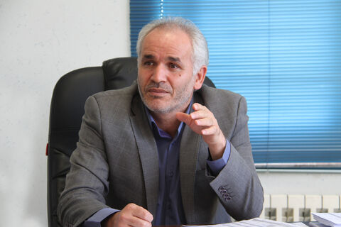 نامگذاری ساختمان مرکزی راه و شهرسازی اردبیل به نام شهید مقاومت سردارحاج قاسم سلیمانی کمال رحیمی معاون توسعه مدیریت و منابع انسانی راه و شهرسازی استان اردبیل