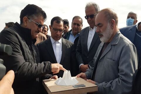 استاندار سیستان و بلوچستان از پروژه احداث کمربندی غربی زاهدان بازدید کرد