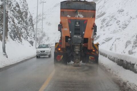 استقرار ۳۶ اکیپ راهداری در جادههای مازندران مازندران