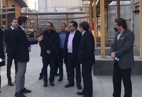 بازدید از ۶ کارخانه تولید قیر دارای گواهینامه فنی مرکز/ مبادله موافقتنامه مطالعه و پژوهش پیادهسازی سیستم ارتقایافته طبقهبندی قیر بر اساس عملکرد بازدید