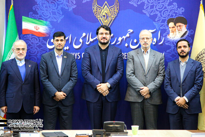 تأکید بر تأمین مالی شرکت راه آهن با مولدسازی داراییها و جذب منابع جدید ببینید | برگزاری مجمع طرح تملک داراییهای سرمایهای سال ۱۴۰۰ شرکت راهآهن جمهوری اسلامی ایران