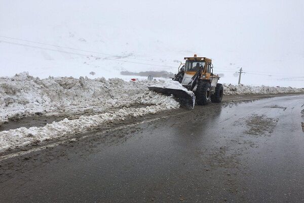 راههای ارتباطی استان آذربایجان غربی باز است برفروبی.jpg