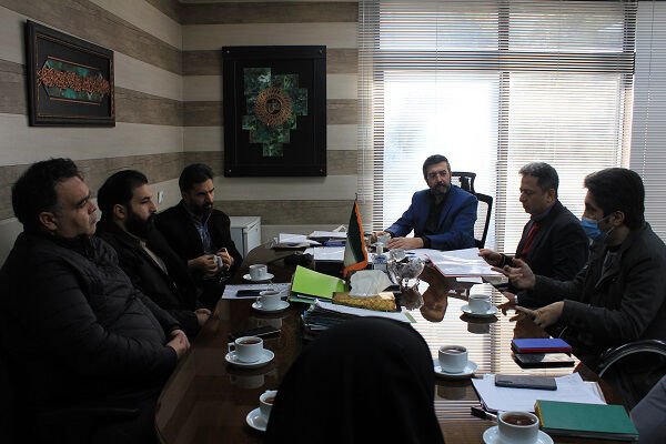 برگزاری سومین نشست مشترک راه و شهرسازی خراسان رضوی و رئیس انجمن
صنفی دفاتر پیشخوان درباره برون سپاری خدمات اداره كل راه و شهرسازي خراسان رضوي