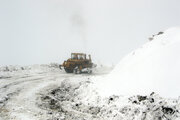 عملیات برف روبی در گردنه کشکمیر استان کرمانشاه