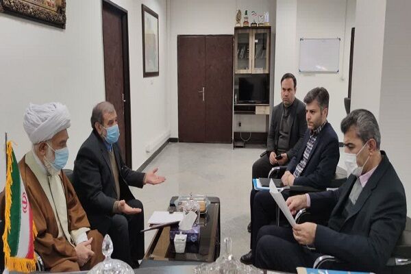 مدیرکل راه و شهرسازی خراسان شمالی با ۱۸ شهروند به صورت چهره به چهره دیدار و گفتگو کرد دیدار مردمی خراسان شمالی