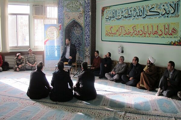 دشمن به جای تسخیر خاک، تغییر ادراک را نشانه گرفته است فرمانده