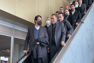 وزیر فرودگاه مشهد