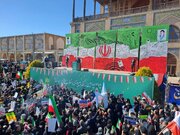 ببينيد/ حضور مديران و كاركنان اداره كل راهداري و حمل و نقل جاده اي استان اصفهان در راهپيمائي 22 بهمن