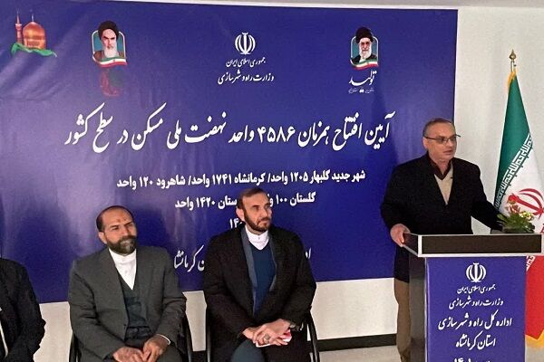 بهره برداری از ۱۷۴۱ واحد مسکن مهر استان به مناسبت چهل و چهارمین سالگرد پیروزی انقلاب اسلامی افتتاح طرح نهضت ملی