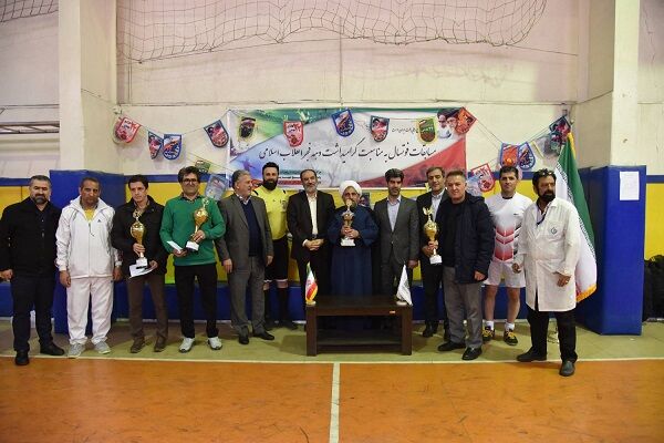 برگزاری مسابقات ورزشی کارکنان وزارت راه و شهرسازی به مناسبت دهه فجر مسابقات ورزشی