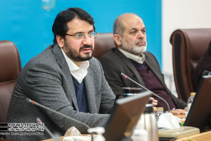 اعلام راهبردهای سفر ایمن و توسعه مسکن در نشست با استانداران ببینید | نشست مشترک وزارت راه و شهرسازی و وزارت کشور با استانداران