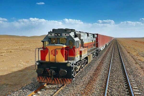 ترانزیت ریلی به بیش از یک میلیون و ۲۱۵ هزار تن رسید قطار ترانزیت ریلی ترانزیت نفتی