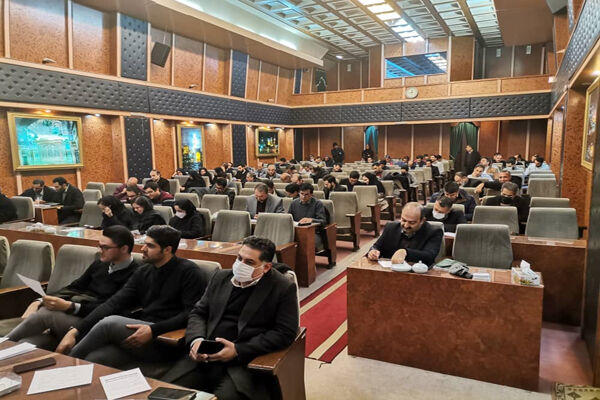 برگزاری ۳دوره آموزشی ضمن خدمت ویژه کارکنان ستادی و شهرستانهای اداره کل راه و شهرسازی خراسان رضوی اداره کل راه و شهرسازی خراسان رضوی