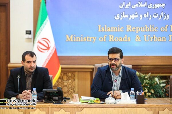 نشستهای کمیتههای سلامت اداری بهصورت مستمر برگزار میشود نشست/مذنب و آقازاده