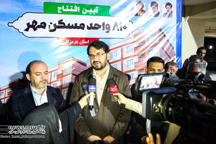 دستور رییسجمهور برای کاهش سود تسهیلات نهضت ملی مسکن/ واحدهای باکیفیت ۷۰ تا ۱۰۸ متری در هرمزگان تحویل شد ...