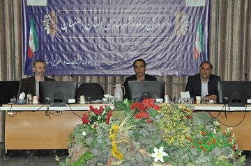 در چهارمین جلسه کمیته مدیریت بحران استان اصفهان و خدمات زیربنایی سفر نوروز ۱۴۰۲؛