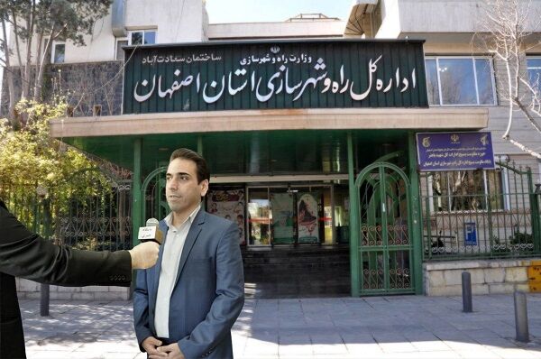 رشد سفرهای ریلی در طرح نوروزی سال ۱۴۰۲ نسبت به سال گذشته حسن کحال زاده- اصفهان
