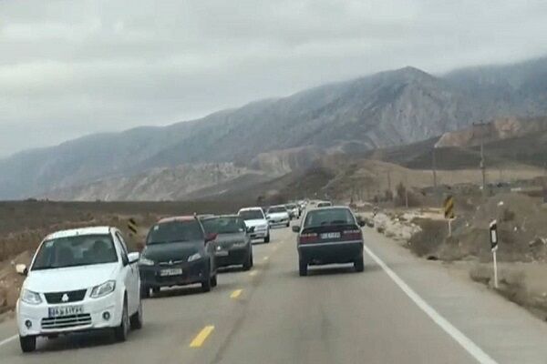 بشنوید| ترافیک سنگین در محور چالوس/محورهای شمالی فاقد مداخلات جوی هستند تردد