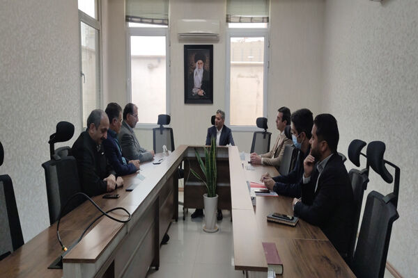 برون سپاری بخشی از خدمات اداره کل با ماهیت تصدی گری به اداره کل پست به منظور دسترسی آسان مردم اداره کل راه و شهرسازی خراسان رضوی