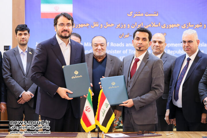 اهتمام دولت سیزدهم بر اجرای پروژه های اتصال با کشورهای همسایه از رشت-آستارا تا شلمچه-بصره/ بودجه ۲۳۰ میلیون دلاری عراق برای اجرای خط ریلی اتصال به ایران ببینید | نشست مشترک وزیر راه و شهرسازی جمهوری اسلامی ایران  و وزیر حمل و نقل جمهوری عراق