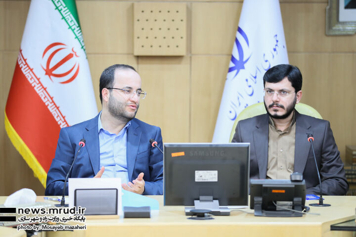 مردم در فرایندهای سیاستگذاری، تصمیمگیری و اجرا دخیل شوند ببینید |  نشست هم اندیشی جشنواره سراسری(ملی) پیمان برای پیشرفت