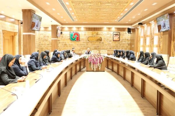 برگزاری نشست با موضوع حجاب و عفاف در اداره کل راهداری و حمل و نقل جاده ای بوشهر
