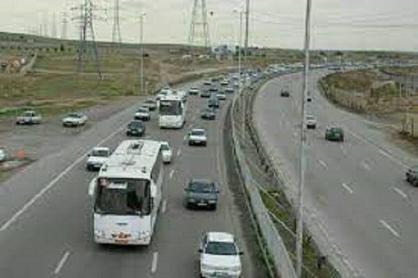 بشنوید| ترافیک نیمه سنگین در آزادراه قزوین_کرج