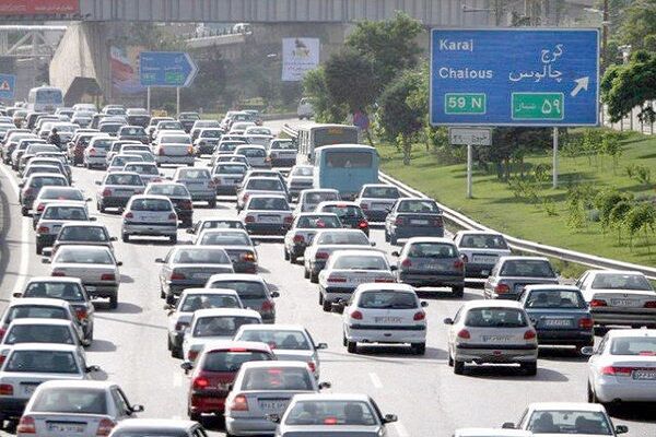 ثبت تردد بیش از ۳ میلیون خودرو در محورهای مواصلاتی البرز تردد خودرو در محورهای مواصلاتی البرز