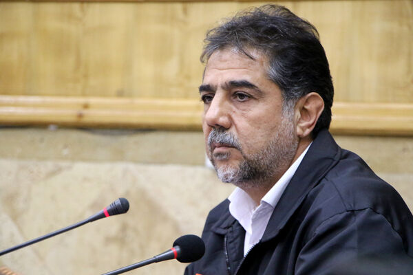 تمدید ۱۱ هزار کارت هوشمند رانندگان حمل و نقل کالای استان کرمانشاه فریبرز کرمی مدیرکل راهداری کرمانشاه
