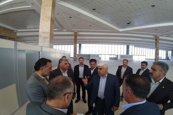 بازدید مدیرعامل شرکت فرودگاهها از پروژههای دو فرودگاه غرب کشور فرودگاه ایلام