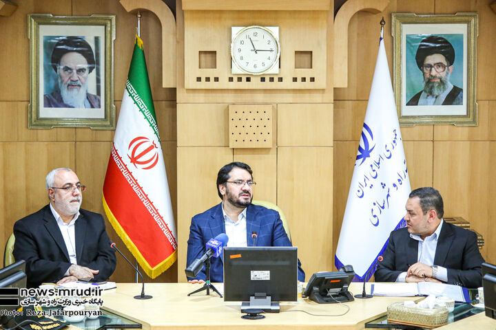 افزایش دو برابری تعداد حجاج ۱۴۰۲/ همه توان وزارت راه و شهرسازی در خدمت حجاج ببینید | نشست وزیر راه وشهرسازی با معاونین حوزه حمل و نقل هوایی و دست اندرکاران حج 1402