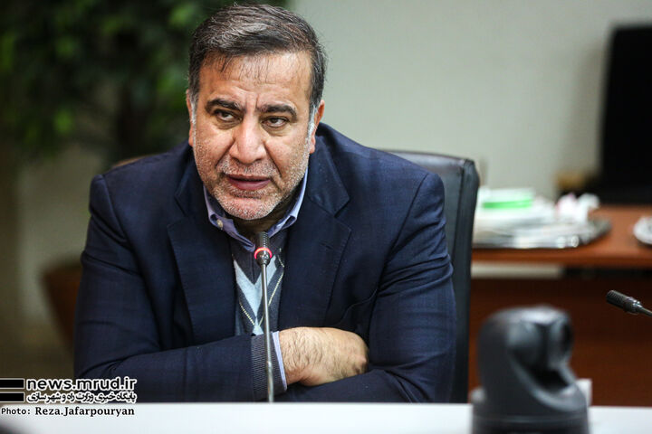 ۷ پروژه جادهای در منطقه مکران تا پایان دولت سیزدهم تکمیل و بهرهبرداری میشود داریوش امانی