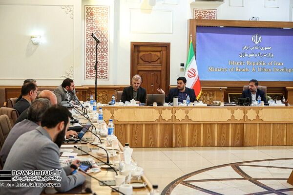 سرعتبخشی به کشف خانههای خالی و ساماندهی بنگاههای معاملات املاک  سومین نشست تنظیم بازار مسکن