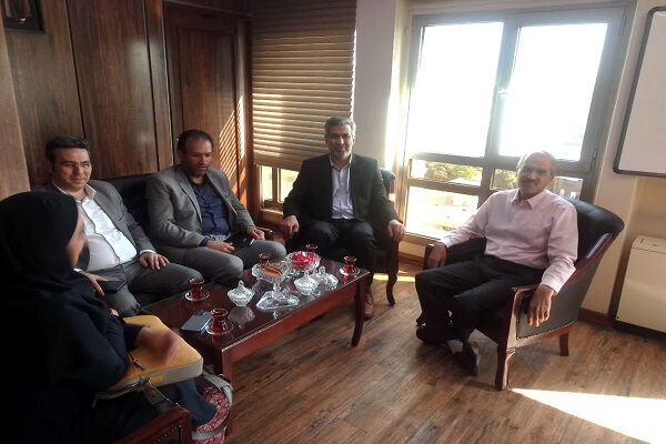 تاکید بر ارتقا وضعیت رفاهی و معیشتی کارکنان / مشکلات کارمندان را شخصا پیگیری خواهم کرد اداره کل راه و شهرسازی خراسان رضوی