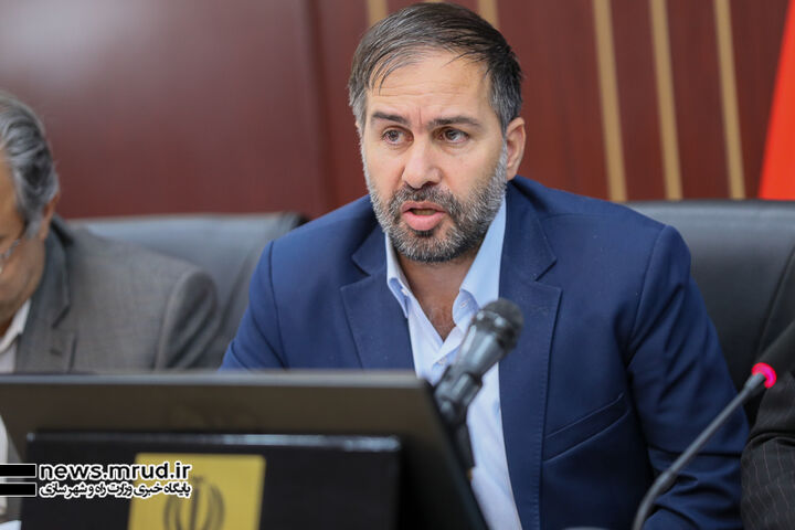 هماهنگی تمامی دستگاههای استان تهران برای ساماندهی خانههای خالی و عرضه به بازار مسکن ببینید | برگزاری نشست شورای مسکن استان تهران در استانداری