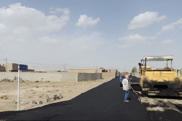 تخصیص ۵۳ تن قیر رایگان برای آسفالت محلات هدف بازآفرینی شهری هیرمند