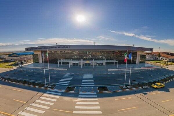 بازدید از روند خدمترسانی به زائران اربعین حسینی در فرودگاه آبادان فرودگاه آبادان