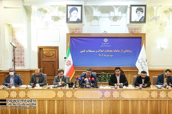 اجرای یک میلیون و ۲۳۵ هزار واحد نهضت ملی مسکن در کشور/طراحی مدلهای جدید مالی برای مشارکت سرمایه گذاران در ساخت مسکن نشست