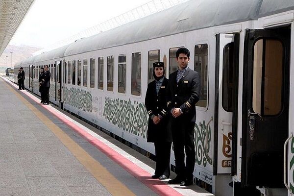 اختصاص قطارهای فوق العاده در مسیر تهران - قم - جمکران به مناسبت نیمه شعبان  قطار مسافری