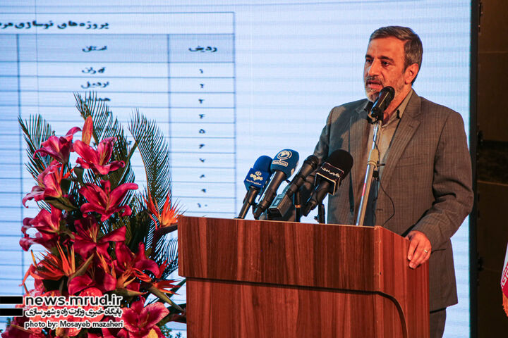 ۳۰ هزار واحد نوسازی شده در بافتهای فرسوده  امسال افتتاح میشود/ رونمایی از  سامانه ستاد ملی بازآفرینی شهری ایران برای رصد اقدامات در محلات هدف  ببینید | افتتاح ۵ هزار واحد مسکونی نوسازی شده بافت فرسوده در ۱۷ استان