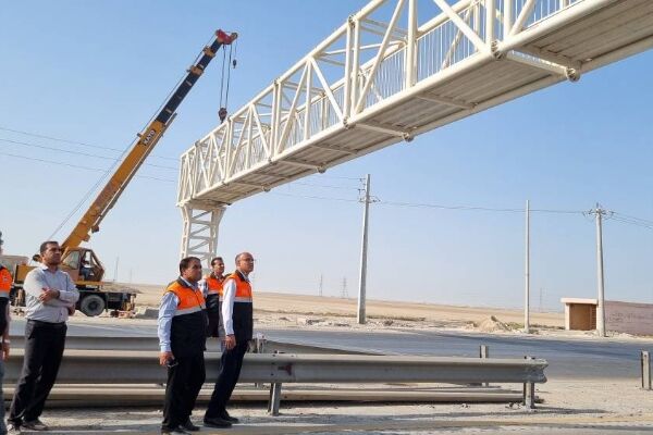 پل عابر پیاده دانشکده فنی پسرانه بوشهر به زودی تکمیل می شود