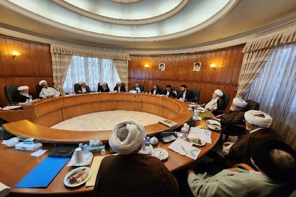 دریافت کنندگان زمین تا پایان سال  به ۴۰۰ هزار متقاضی می رسد مجمع اقتصادی خبرگان رهبری