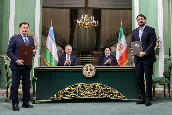 امضای یادداشت تفاهم وزرای ایران و ازبکستان در زمینه همکاری جامع حمل ونقلی و ترانزیتی ازبکستان بذرپاش
