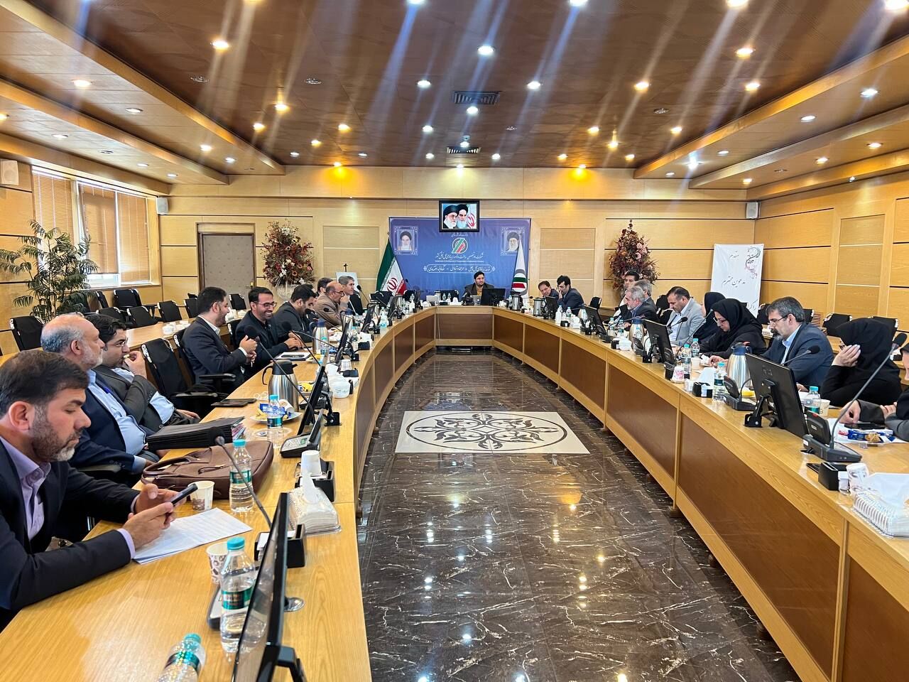 ارسال پیشنهادات حقوقی وزارت راه وشهرسازی به معاونت حقوقی ریاست جمهوری برای درج در لایحه اصلاح بودجه