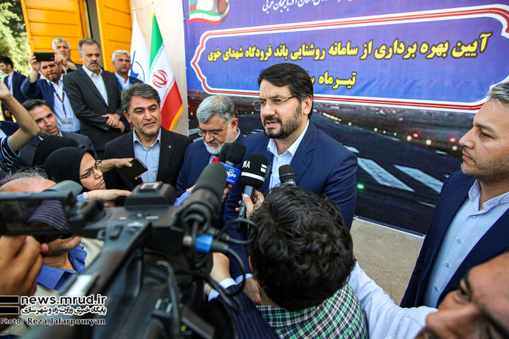 تسهیل مقررات و بهبود زیرساخت های مرزی با ترکیه در برنامه است ببینید | سفر وزیر راه و شهرسازی به استان آذربایجان غربی (1)